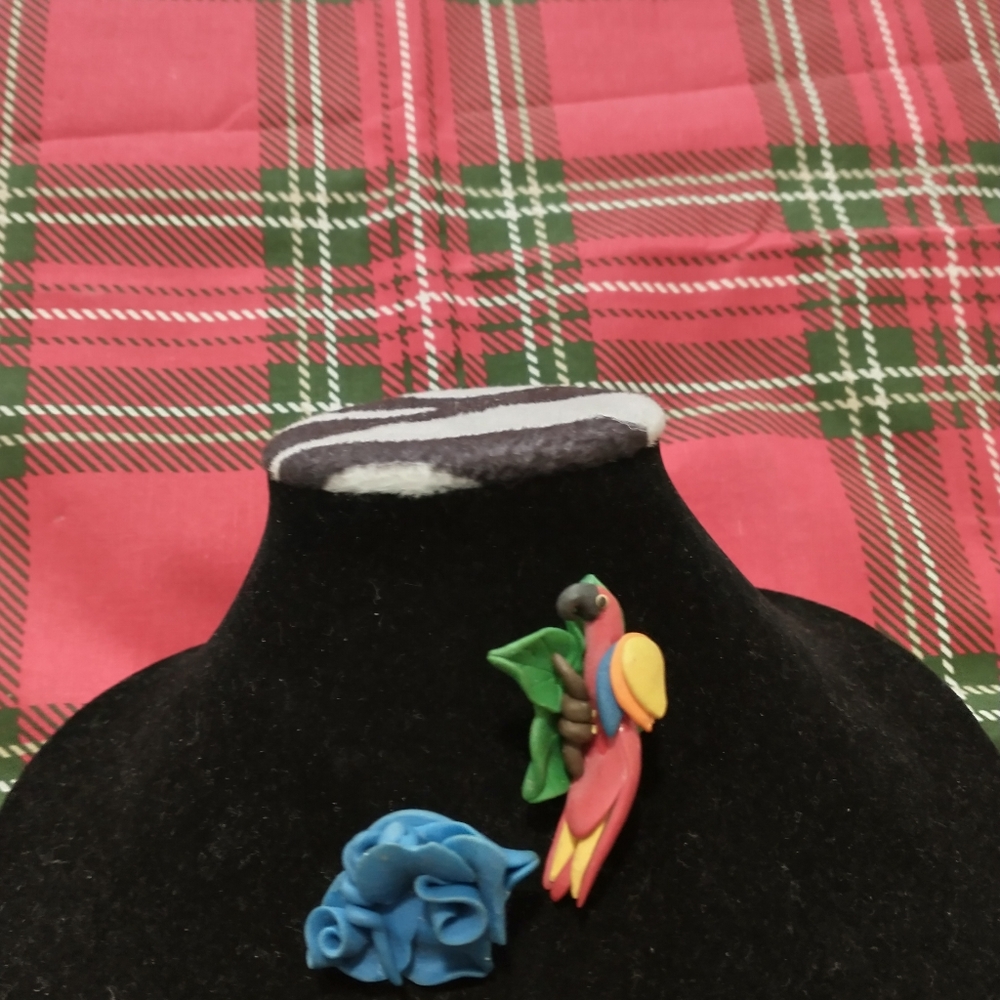 Ladies jewelry
